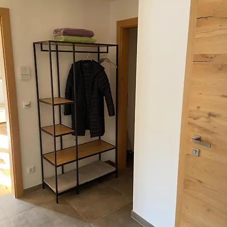 Апартаменты Haus Kaiserblick 2 *